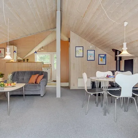 Nyaraló Runulf - 2-9km From The Sea By Interhome