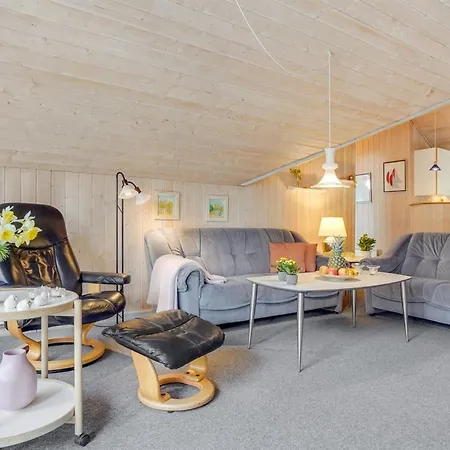 Runulf - 2-9km From The Sea By Interhome Nyaraló *