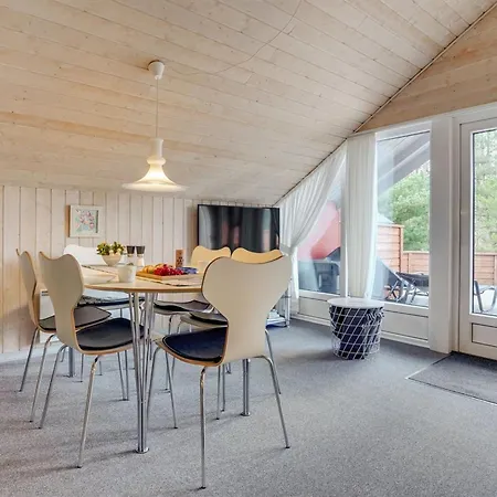 Feriehus Runulf - 2-9km From The Sea By Interhome *